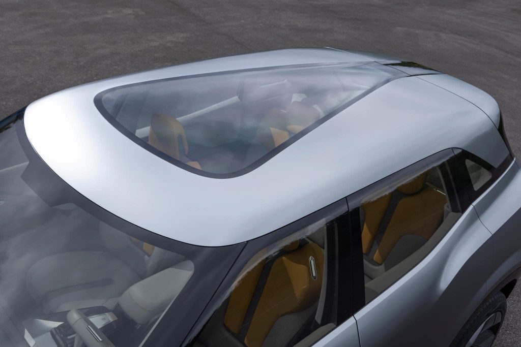Cửa sổ trời hình giọt nước trên Mitsubishi XFC Concept